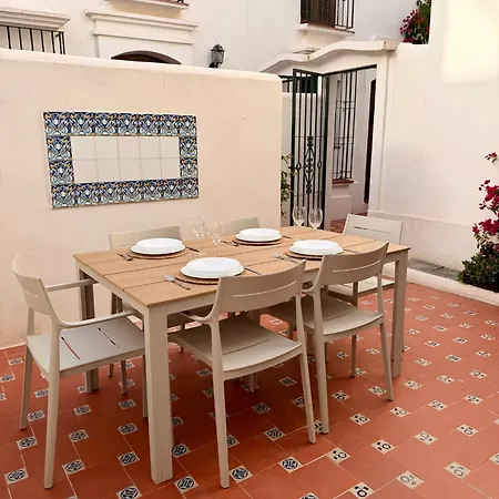 Estepona-villacana One Bedroom With Private Roof Terrace Da37 Estepona